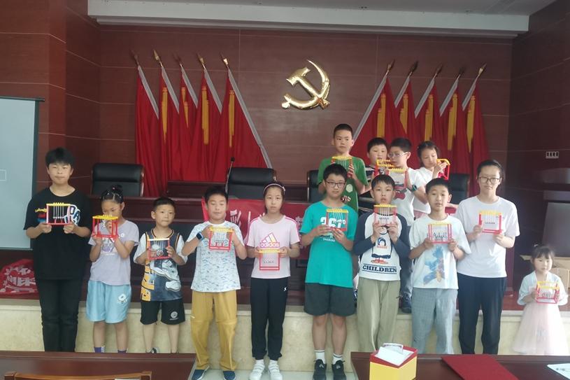 邓尉村|趣味科学，探索无限——了解牛顿摆原理科普活动