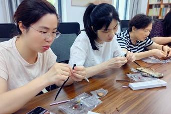 欧典社区 | “心育固本 簪藏芬芳”家庭教育沙龙暨中药发簪手工创作活动