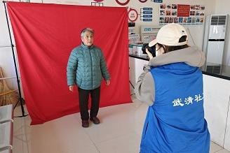 【南蔡村镇社工站】“古韵六百户，幸福全家福”六百户村全家福赠送行动