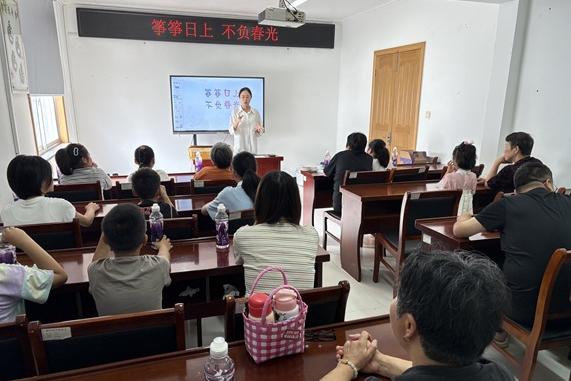  梅园社区|“筝筝日上 不负春光”活动