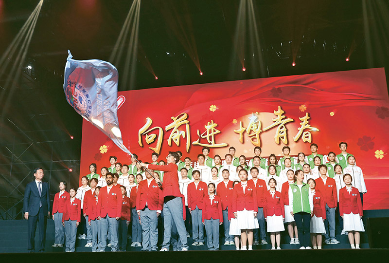 中央社会工作部部长吴汉圣在《求是》发表署名文章:基层强则国家强 基层安则天下安 中央社会工作部部长吴汉圣在《求是》发表署名文章:基层强则国家强 基层安则天下安
