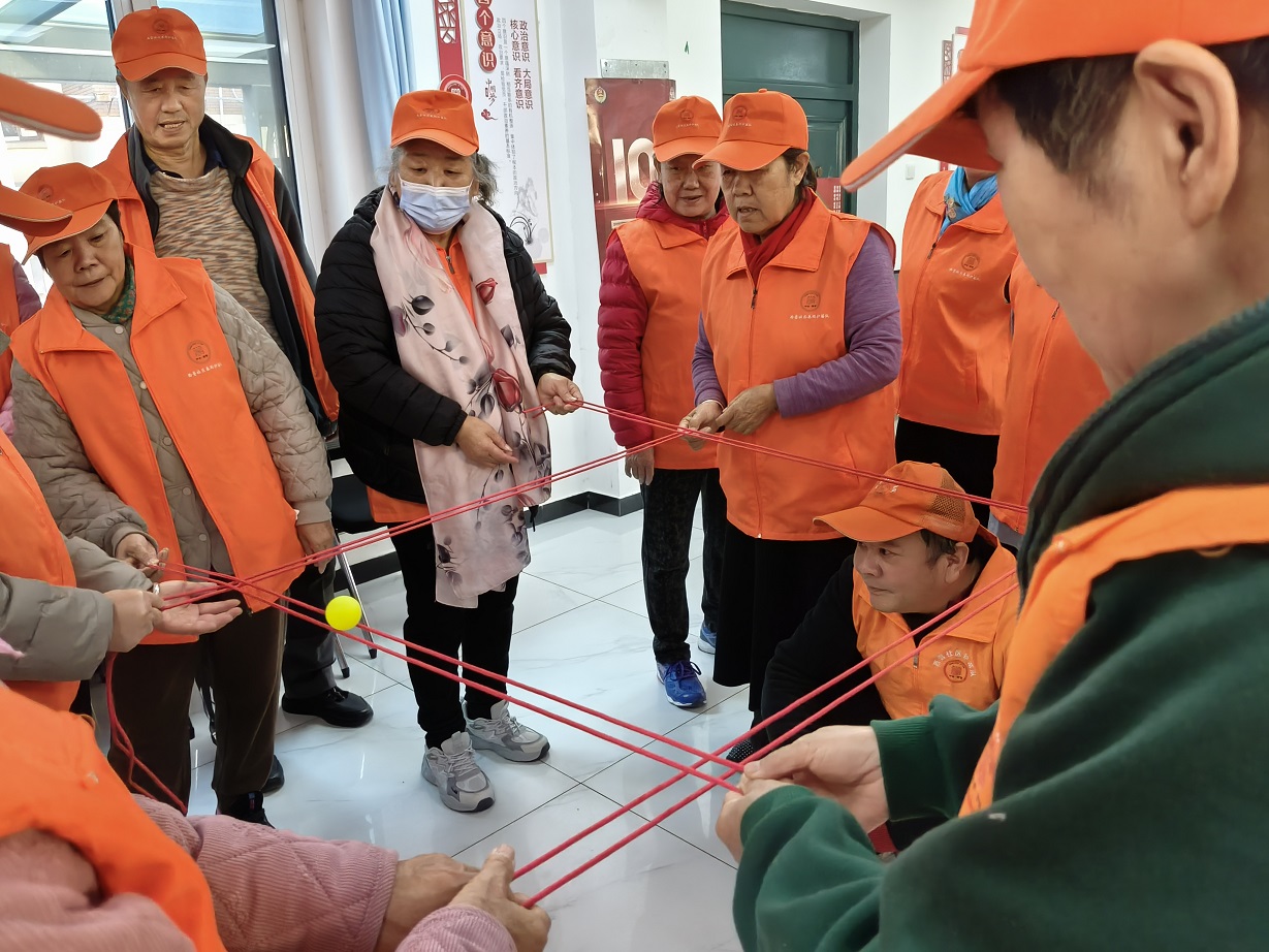 “携手同行 护苗成长” 西营社区护苗队团建暨周年表彰活动 “携手同行 护苗成长” 西营社区护苗队团建暨周年表彰活动