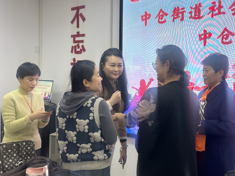 【中仓青年夜课堂喜讯】热门美妆课程华丽回归,满足你的所有期待! 【中仓青年夜课堂喜讯】热门美妆课程华丽回归,满足你的所有期待!