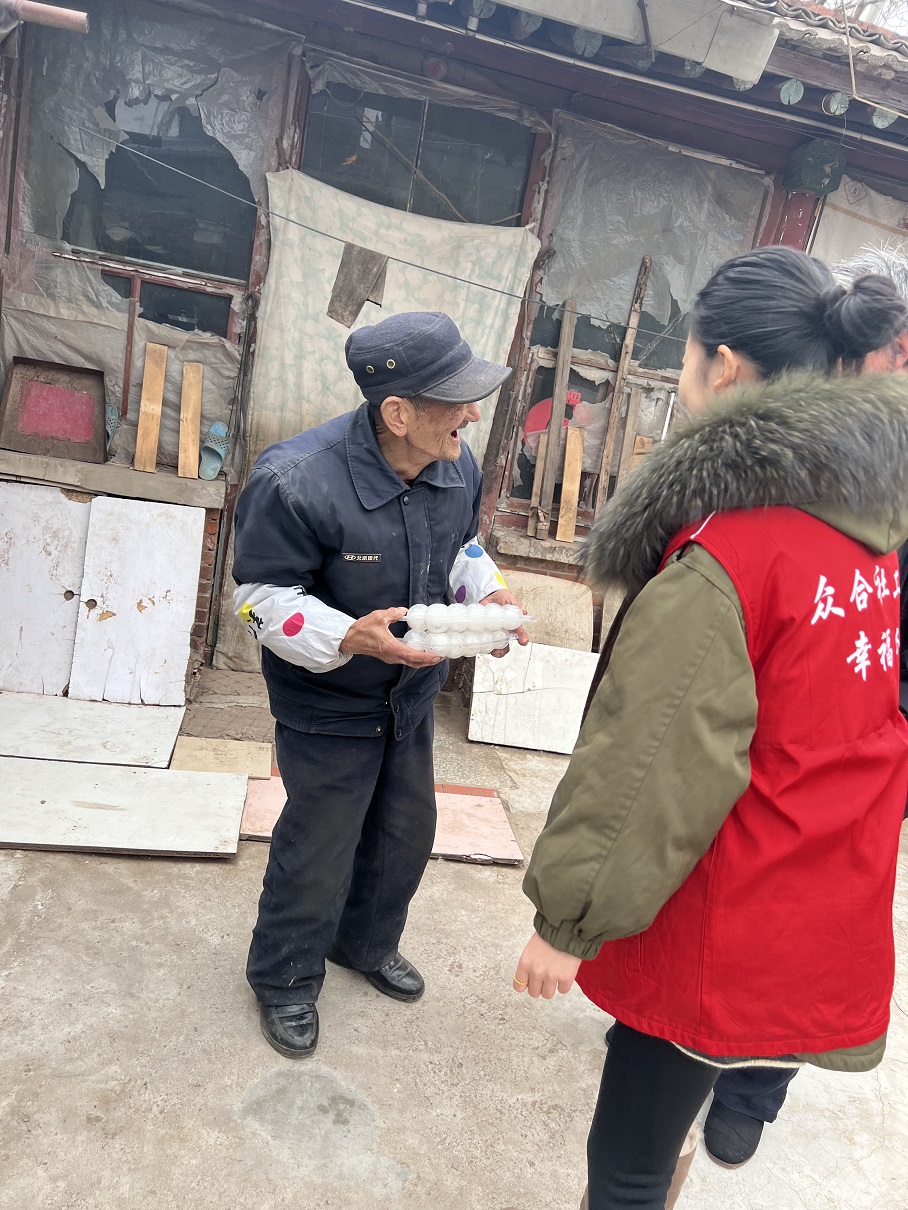 “管好门前“责任田”,文明整洁迎新年 ”——九棵树街道小巷管家助力门前三包志愿服务活动 “管好门前“责任田”,文明整洁迎新年 ”——九棵树街道小巷管家助力门前三包志愿服务活动