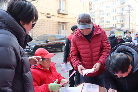 副中心有我|学雷锋日“约”起来:共筑文明社区新家园——东里社区居民公约宣传活动 副中心有我|学雷锋日“约”起来:共筑文明社区新家园——东里社区居民公约宣传活动