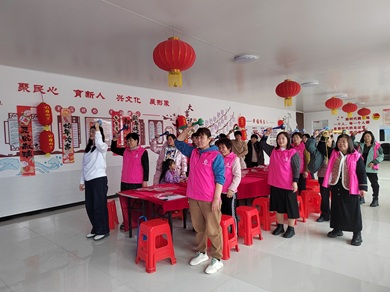 【大孟庄镇四助服务】老年关爱“成长圈”:杨店村“关爱女性健康,妇女节手工欢乐会”活动 【大孟庄镇四助服务】老年关爱“成长圈”:杨店村“关爱女性健康,妇女节手工欢乐会”活动