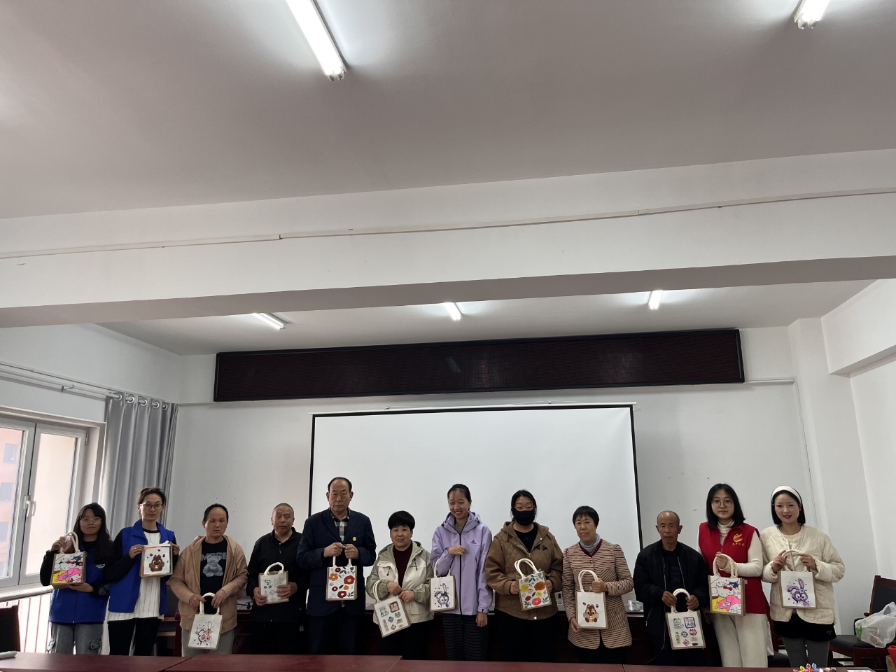 【大王古庄镇四助服务】“暖心同行,互助有你"残疾人士家属互助小组活动 【大王古庄镇四助服务】“暖心同行,互助有你"残疾人士家属互助小组活动