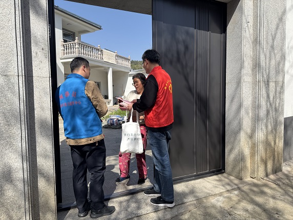 梅园社区开展“文明祭祀,绿色清明”为主题的教育宣传活动 梅园社区开展“文明祭祀,绿色清明”为主题的教育宣传活动
