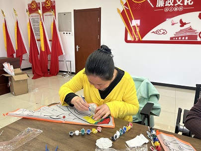 【大王古庄镇社工站】泰元道社区“春意盎然,纸鸢寄情”清明节主题活动 【大王古庄镇社工站】泰元道社区“春意盎然,纸鸢寄情”清明节主题活动