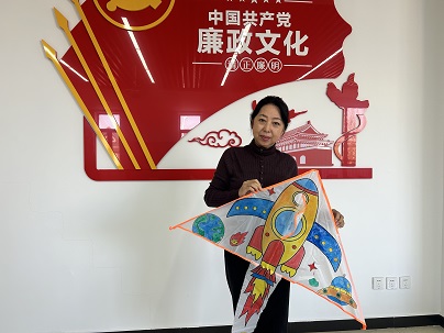 【大王古庄镇社工站】泰元道社区“春意盎然,纸鸢寄情”清明节主题活动 【大王古庄镇社工站】泰元道社区“春意盎然,纸鸢寄情”清明节主题活动