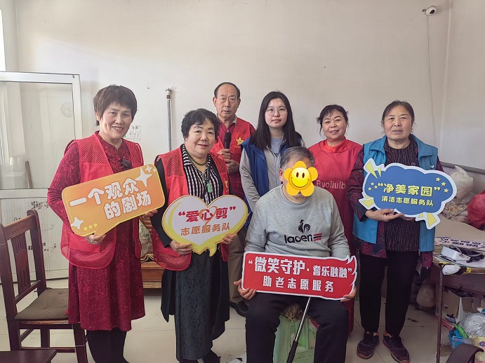 【大王古庄镇四助服务】“为夕不晚，志愿出彩”——利尚屯村便民市集：银龄志愿者闪耀，多元服务暖人心
