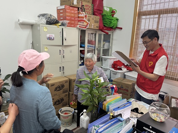 梅园社区“激情芳华 趣动五一”的趣味运动会 梅园社区“激情芳华 趣动五一”的趣味运动会