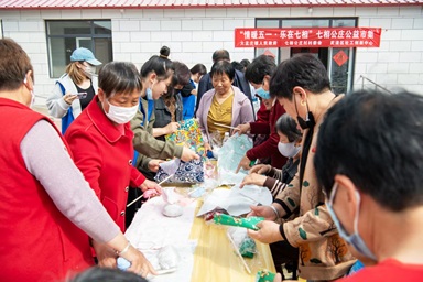 【大孟庄镇四助服务】共建共享“服务圈”“情暖五一·乐在七相”七相公庄村公益活动 【大孟庄镇四助服务】共建共享“服务圈”“情暖五一·乐在七相”七相公庄村公益活动