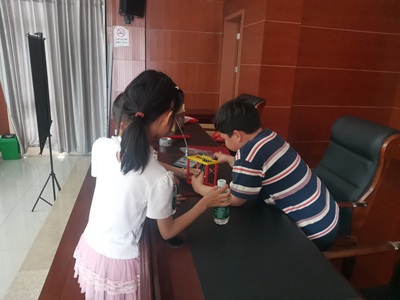 邓尉村|趣味科学，探索无限——了解牛顿摆原理