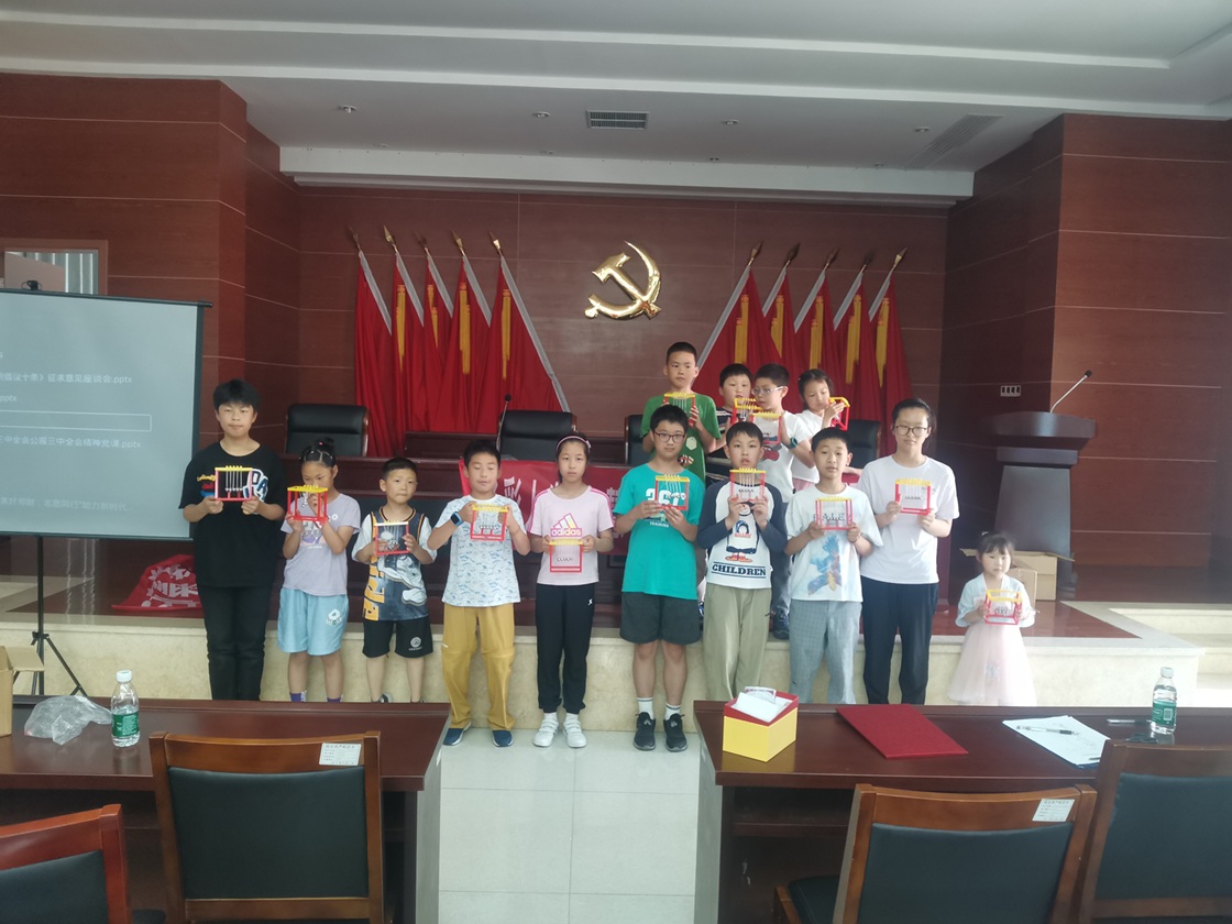 邓尉村|趣味科学，探索无限——了解牛顿摆原理科普活动