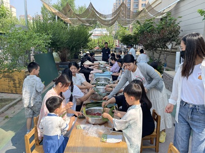 畔水庭苑社区：“童心护齿 粽情欢乐” 游园会