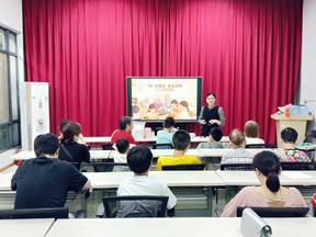 欧典社区 | “珠”联璧合 老幼共制手工串珠活动(一) 欧典社区 | “珠”联璧合 老幼共制手工串珠活动(一)