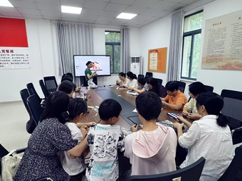 欧典社区 | “心育固本 簪藏芬芳”家庭教育沙龙暨中药发簪手工创作活动 欧典社区 | “心育固本 簪藏芬芳”家庭教育沙龙暨中药发簪手工创作活动