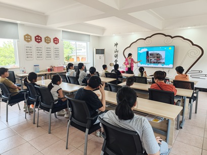 冲山村|手作风谷机,解析力学谜——冲山村组织辖区青少年制作风谷机活动 冲山村|手作风谷机,解析力学谜——冲山村组织辖区青少年制作风谷机活动
