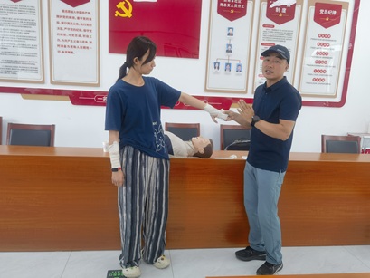 副中心有我|掌握应急技能 筑牢家园防线 ——白将军社区防灾减灾活动获居民纷纷点赞