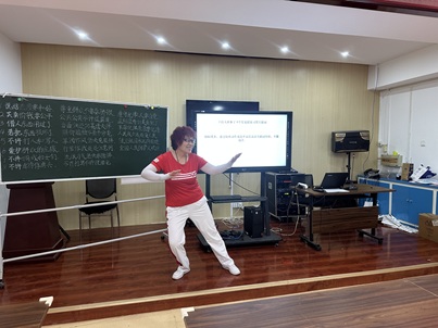 西上园社区“宋叔工作坊”双赋能:安全筑底,健康护航,志愿力量更强劲 西上园社区“宋叔工作坊”双赋能:安全筑底,健康护航,志愿力量更强劲