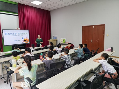 欧典社区 | 筑太空之梦 破成长茧房”---科技手工制作活动 欧典社区 | 筑太空之梦 破成长茧房”---科技手工制作活动