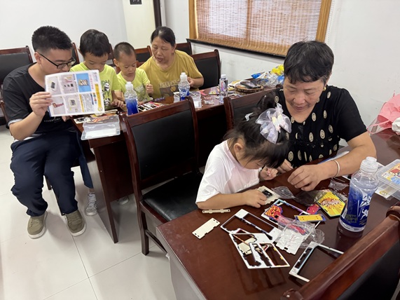 梅园社区|“探究幸运大转盘 统计与概率科普”活动