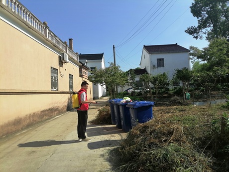 邓尉村|“净美家园 防蚊灭蚊” 志愿服务活动 邓尉村|“净美家园 防蚊灭蚊” 志愿服务活动