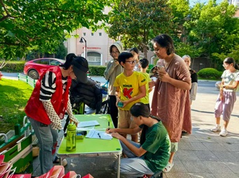 欧典社区 | 代代传情 老少同乐——趣味运动会绘就幸福图景 欧典社区 | 代代传情 老少同乐——趣味运动会绘就幸福图景