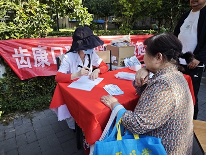 基层治理同行动,画好社企同心圆 ——中仓社区“益动中仓”公益大集热闹开集 基层治理同行动,画好社企同心圆 ——中仓社区“益动中仓”公益大集热闹开集