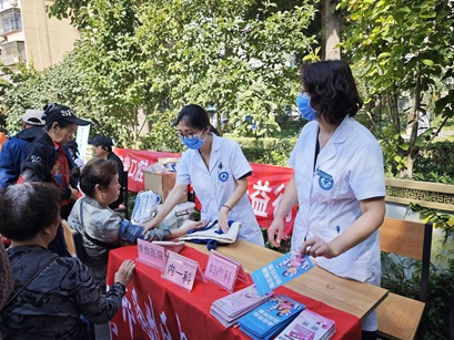 基层治理同行动,画好社企同心圆 ——中仓社区“益动中仓”公益大集热闹开集 基层治理同行动,画好社企同心圆 ——中仓社区“益动中仓”公益大集热闹开集