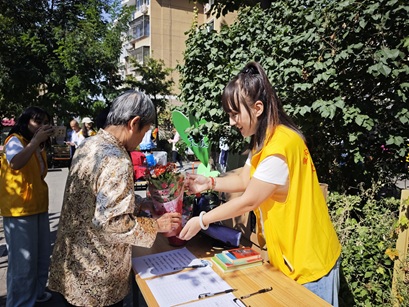 基层治理同行动,画好社企同心圆 ——中仓社区“益动中仓”公益大集热闹开集 基层治理同行动,画好社企同心圆 ——中仓社区“益动中仓”公益大集热闹开集
