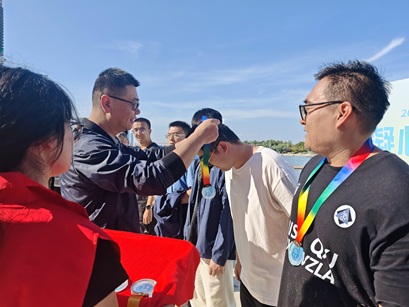 凝心聚力拔河赛，共筑“副中心有我”新风尚