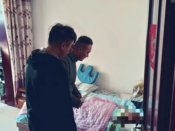 “优‘蔡’志愿之星”第二期:田津华—— 脚步丈量民情,真心守护邻里 “优‘蔡’志愿之星”第二期:田津华—— 脚步丈量民情,真心守护邻里