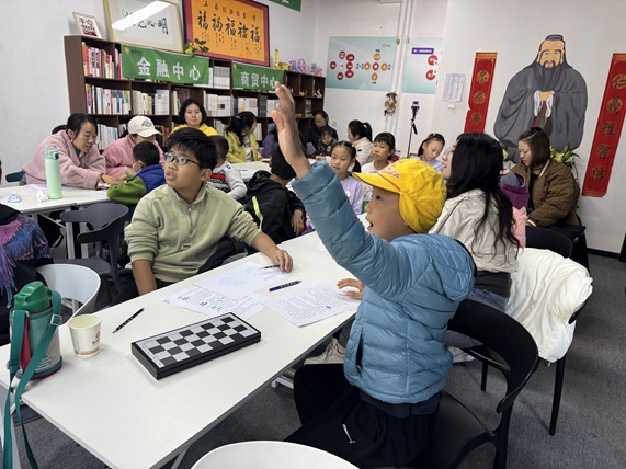 童心向党,阅见美好——新华街道亲子共读活动温暖开展 童心向党,阅见美好——新华街道亲子共读活动温暖开展