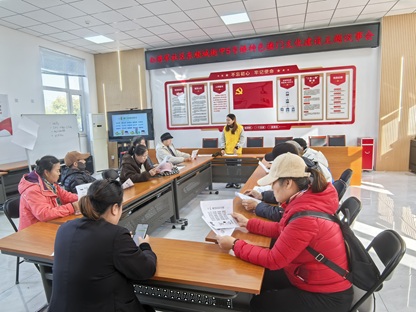 奏响楼门文化“议”曲 ——白将军社区东顺城街甲5号楼特色楼门 文化建设主题议事会 奏响楼门文化“议”曲 ——白将军社区东顺城街甲5号楼特色楼门 文化建设主题议事会