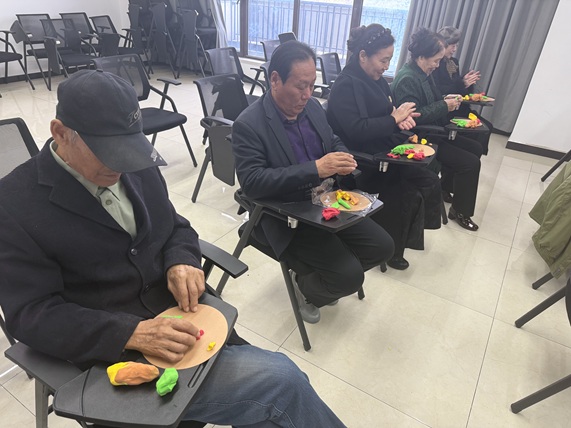 【大王古镇社工站】“情暖重阳 诗韵悠长”重阳节主题活动 【大王古镇社工站】“情暖重阳 诗韵悠长”重阳节主题活动