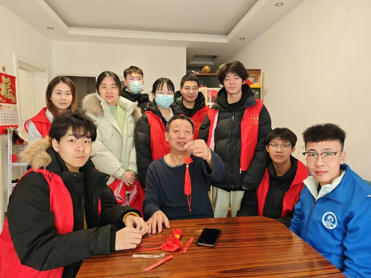 【南蔡村镇社工站】“优‘蔡’志愿之星”第三期:单清晨——从入户关怀到秩序守护,用爱点亮社区 【南蔡村镇社工站】“优‘蔡’志愿之星”第三期:单清晨——从入户关怀到秩序守护,用爱点亮社区