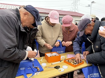 【大孟庄镇社工站】七相秋韵浓,重阳孝意长——七相公庄村重阳节游园会点亮敬老服务网 【大孟庄镇社工站】七相秋韵浓,重阳孝意长——七相公庄村重阳节游园会点亮敬老服务网