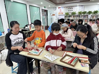 竹艺传承 指尖生辉|新华街道盛业家园社区“童”心向党非遗竹编画制作活动 竹艺传承 指尖生辉|新华街道盛业家园社区“童”心向党非遗竹编画制作活动