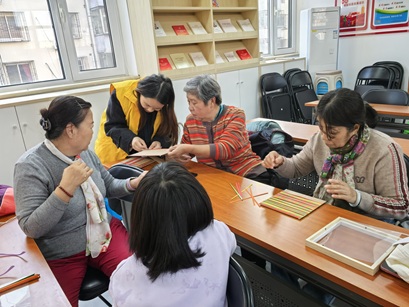 甲巷楼门 非遗传情 | 白将军社区东顺城街甲5号楼特色楼门文化建设主题非遗共创活动 甲巷楼门 非遗传情 | 白将军社区东顺城街甲5号楼特色楼门文化建设主题非遗共创活动