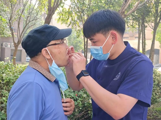 “优‘蔡’志愿之星”第五期:雷晨旭——以齿为媒传温暖,青春志愿显担当 “优‘蔡’志愿之星”第五期:雷晨旭——以齿为媒传温暖,青春志愿显担当