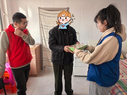 【南蔡村镇四助服务】“共包团圆饺·温暖小年情”七百户村开展困境群体关爱活动 【南蔡村镇四助服务】“共包团圆饺·温暖小年情”七百户村开展困境群体关爱活动