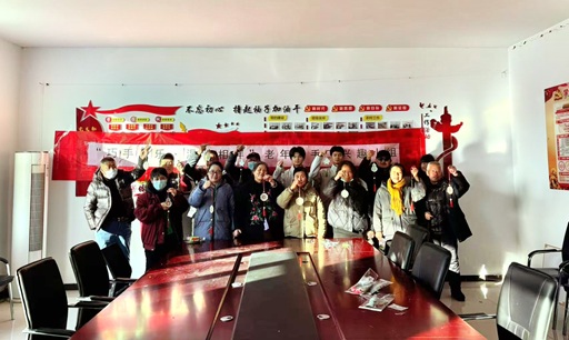 【南蔡村镇四助服务】“巧手聚乐·温情相伴”老年手工兴趣小组圆满结课:巧艺连心,手作传递岁月温情 【南蔡村镇四助服务】“巧手聚乐·温情相伴”老年手工兴趣小组圆满结课:巧艺连心,手作传递岁月温情