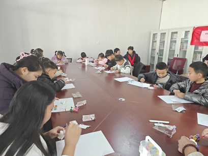 【大孟庄镇四助服务】“阳光心灵·情绪小管家”儿童心理支持小组圆满结课:心灵护航,童趣解锁情绪成长 【大孟庄镇四助服务】“阳光心灵·情绪小管家”儿童心理支持小组圆满结课:心灵护航,童趣解锁情绪成长