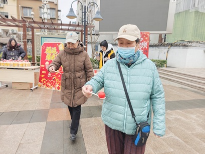 骏马衔福暖中仓 民俗欢集庆新春 ——中仓社区文化大集热闹开集 骏马衔福暖中仓 民俗欢集庆新春 ——中仓社区文化大集热闹开集