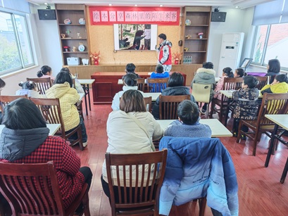 冲山村|森林里的陌生来客---绘本分享 冲山村|森林里的陌生来客---绘本分享
