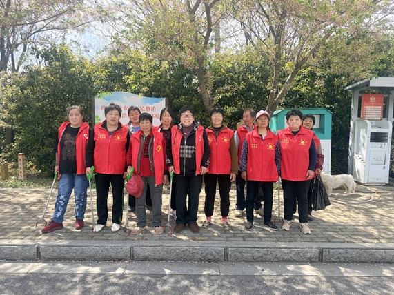 梅园社区|“红马甲添社区亮色 梅园人筑安全长城”活动 梅园社区|“红马甲添社区亮色 梅园人筑安全长城”活动