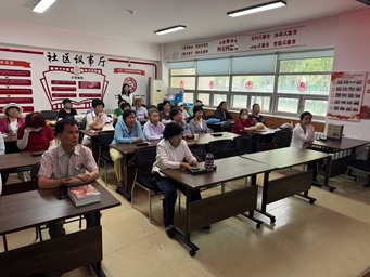 巧解邻里事 服务有温情 ——西上园志愿者集体“充电” 巧解邻里事 服务有温情 ——西上园志愿者集体“充电”