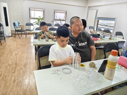废品不废，创意翻倍！东里社区亲子环保奇遇记